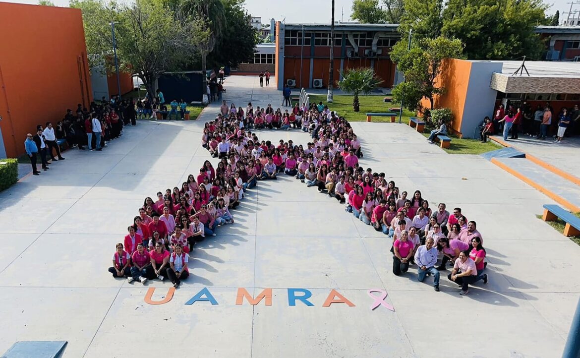 Promueve la UAT concientización sobre el cáncer de mama