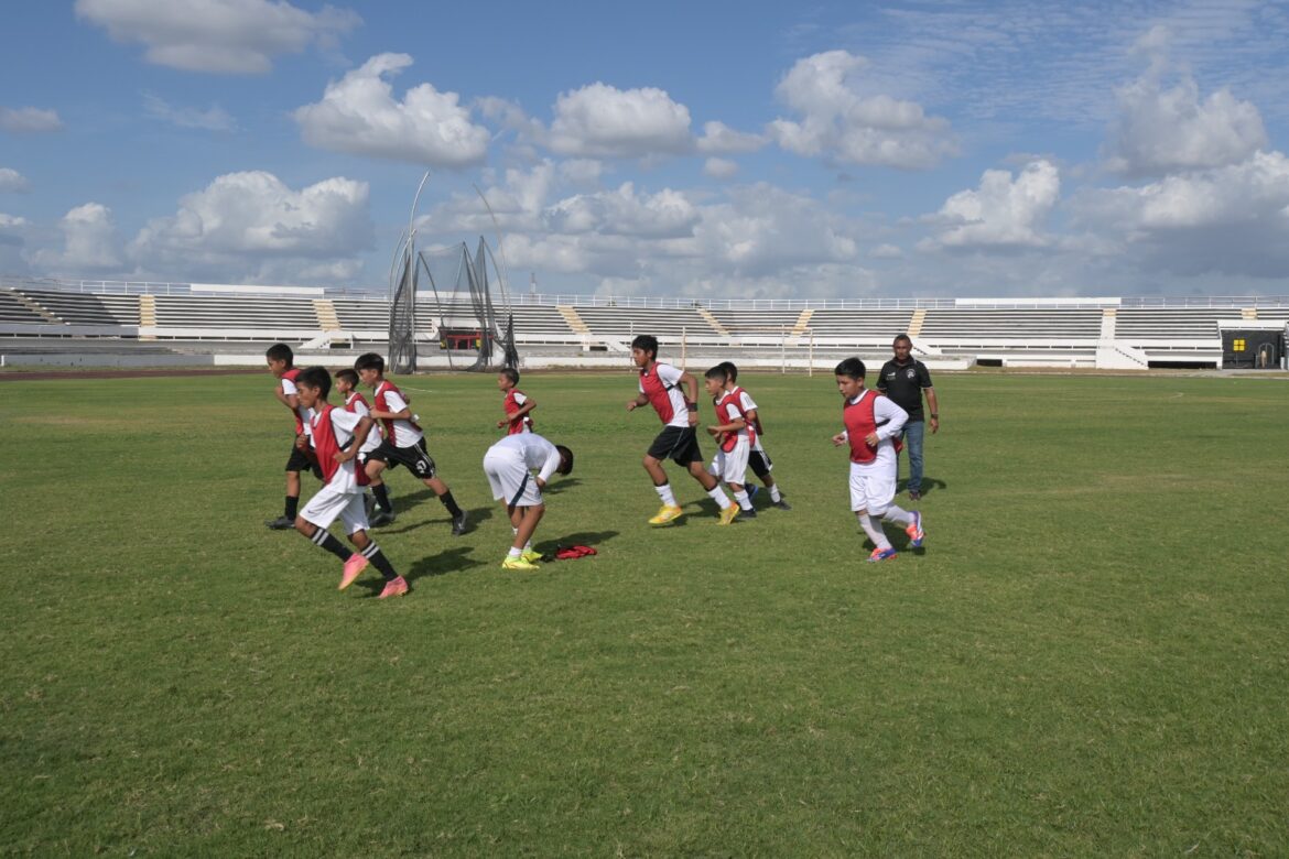 Gran apoyo al deporte por parte de Carlos Peña Ortiz