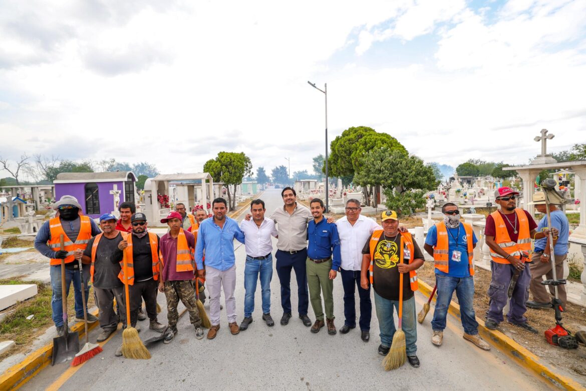 Ofrece Alcalde Carlos Peña Ortiz un panteón municipal limpio y seguro para visitantes