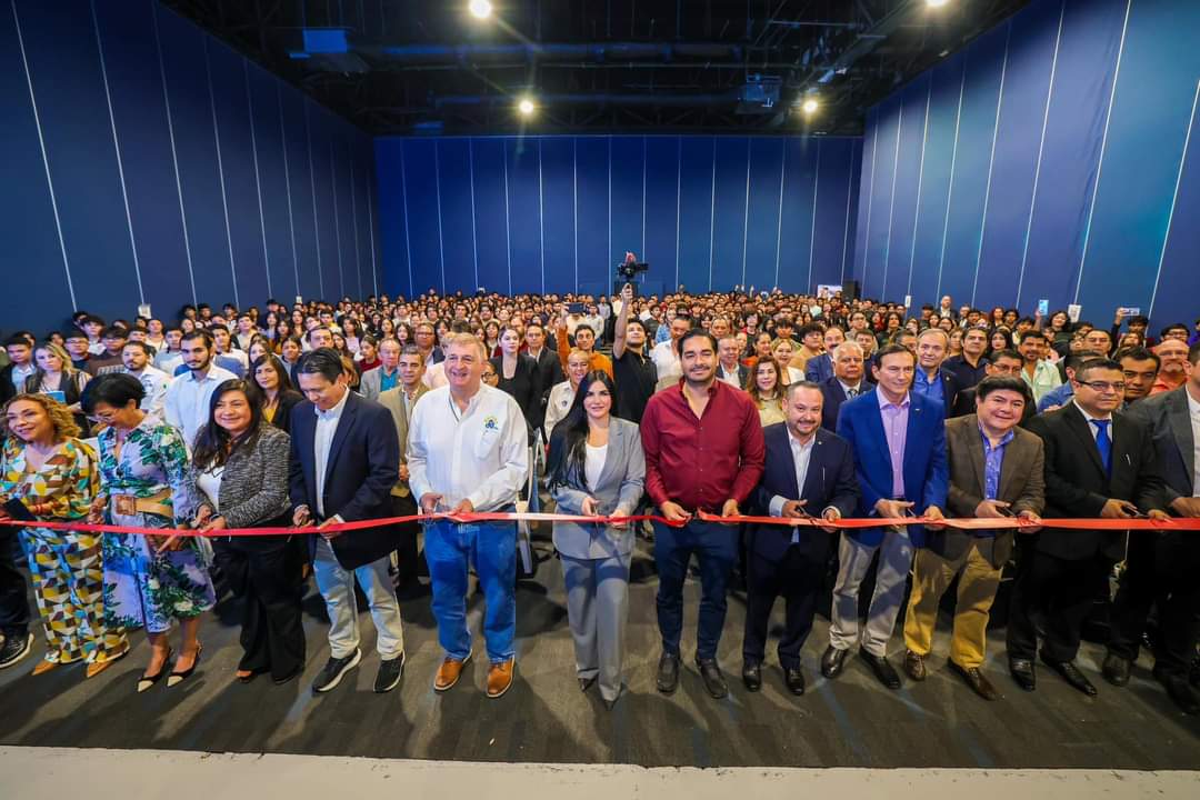 Inauguró Carlos Peña Ortiz la Expo Construcción CMIC 2024 con directivos del organismo