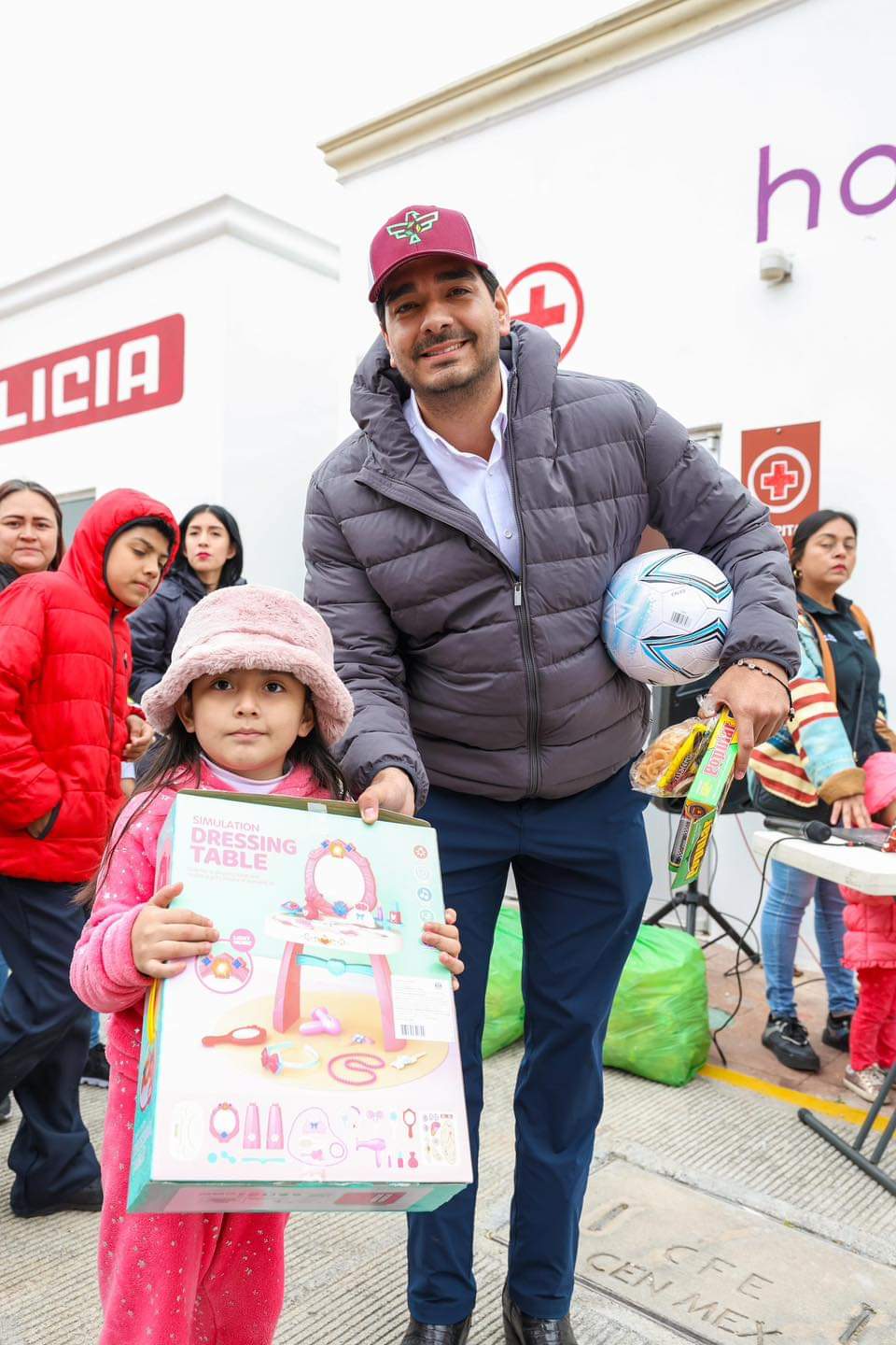 Festejará Alcalde Carlos Peña Ortiz a niños cumpleañeros de noviembre y diciembre