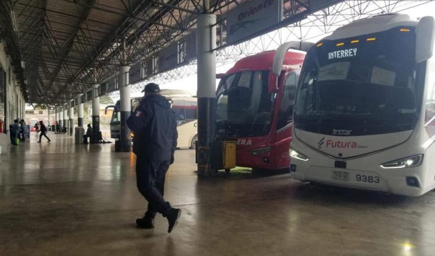 MANTIENE GUARDIA ESTATAL VIGILANCIA EN CENTRALES DE AUTOBUSES DE TAMAULIPAS