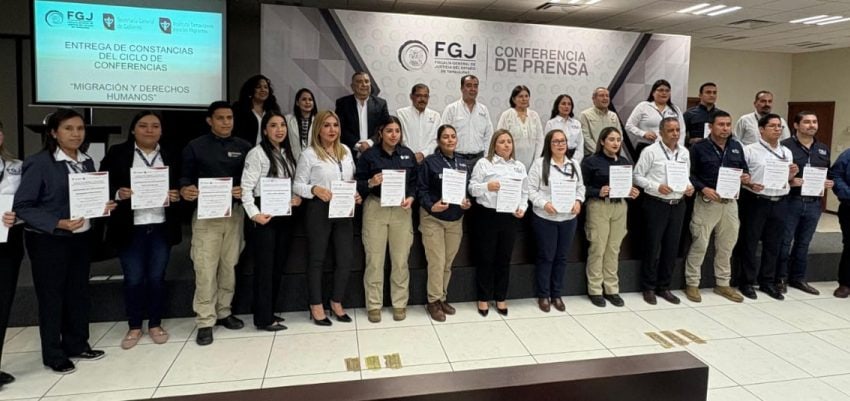 ENTREGA ITM 3 MIL CONSTANCIAS DE CAPACITACIÓN A SERVIDORES PÚBLICOS DE LA FGJ