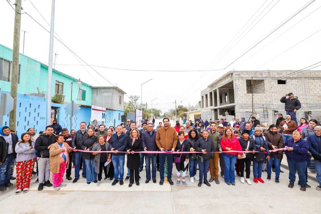 Inauguró Carlos Peña Ortiz pavimentación por más de 4.6 MDP en la colonia Satélite