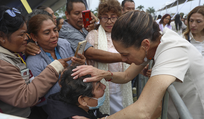 Presidenta anuncia iniciativa para elevar a rango constitucional Pensión Mujeres Bienestar, Beca Rita Cetina Gutiérrez y Salud Casa Por Casa