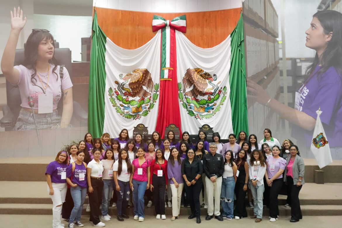 Alumnas de la UAT visitan las instalaciones del Congreso del Estado